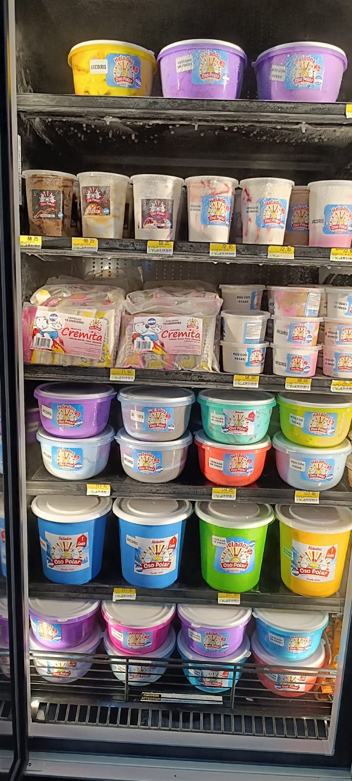 Oso Polar en cadena de supermercados Honduras