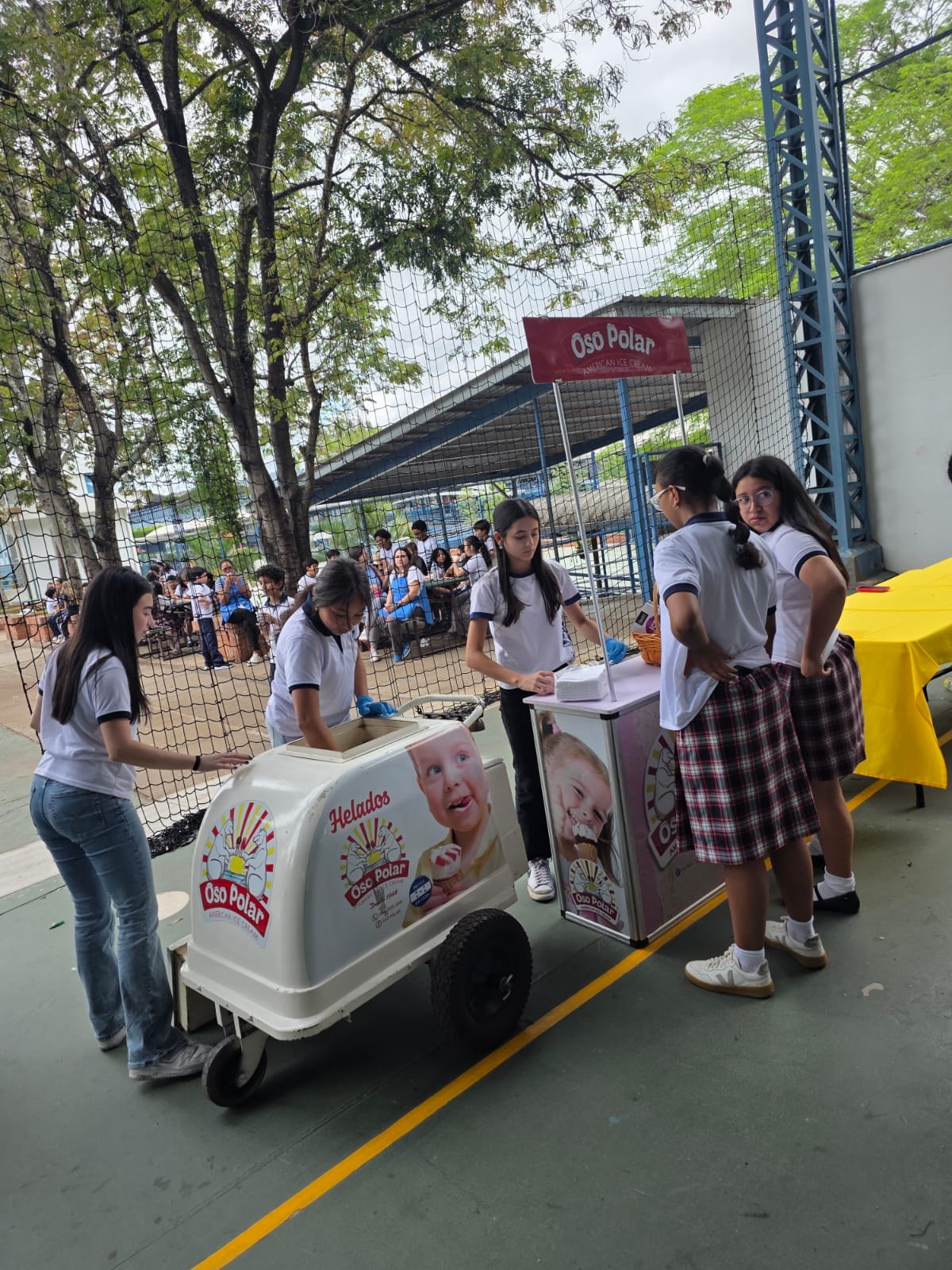 Evento con carrito Oso Polar Honduras